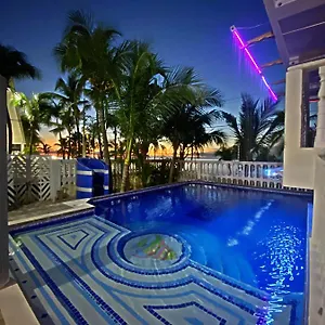 https://la-casa-del-banquete-boutique.sanandreshotels.com